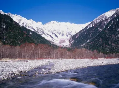 La vallée de Kamikochi en hiver