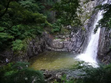 Cascada de Nunobiki, Kōbe