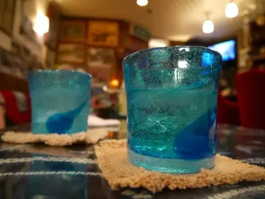 Vaso de vidrio colorido de Okinawa