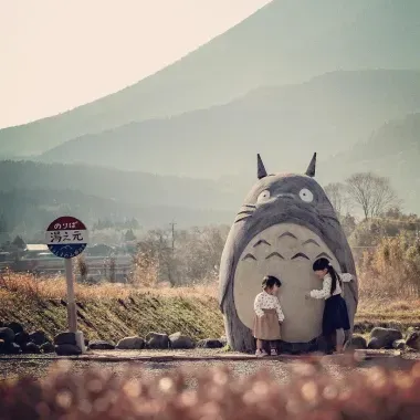 Arrêt de bus Totoro à Miyazaki