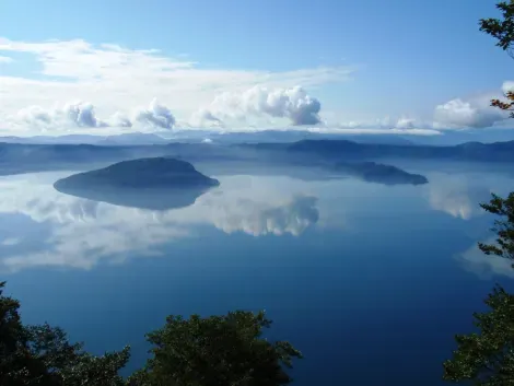 Lago Towada, limítrofe entre las prefecturas de Aomori y Akita
