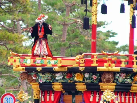 Marionnettes Karakuri ningyo au Festival Takayama matsuri