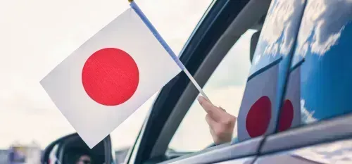 The license translation will allow you to drive on Japanese roads, to discover new horizons!