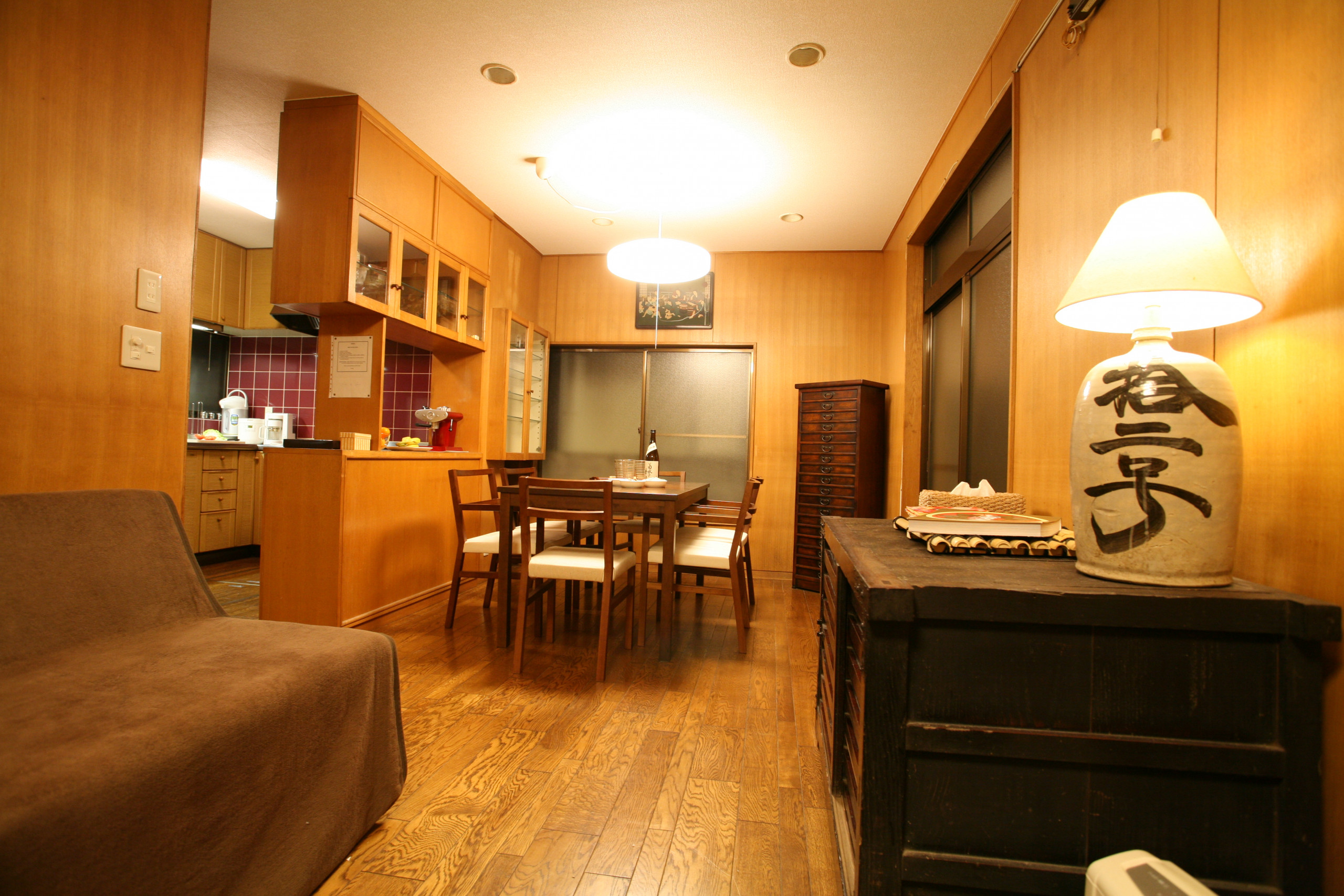 06-dining