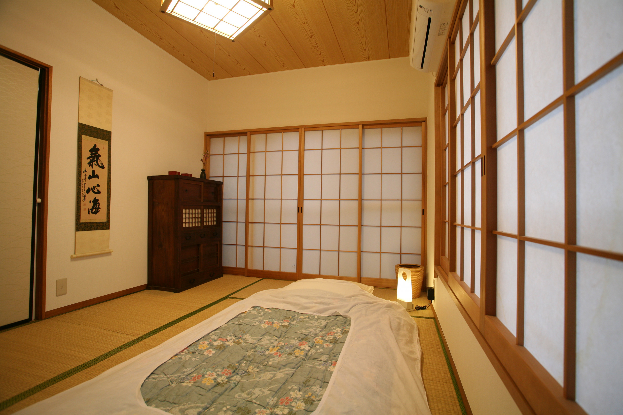 13-futon