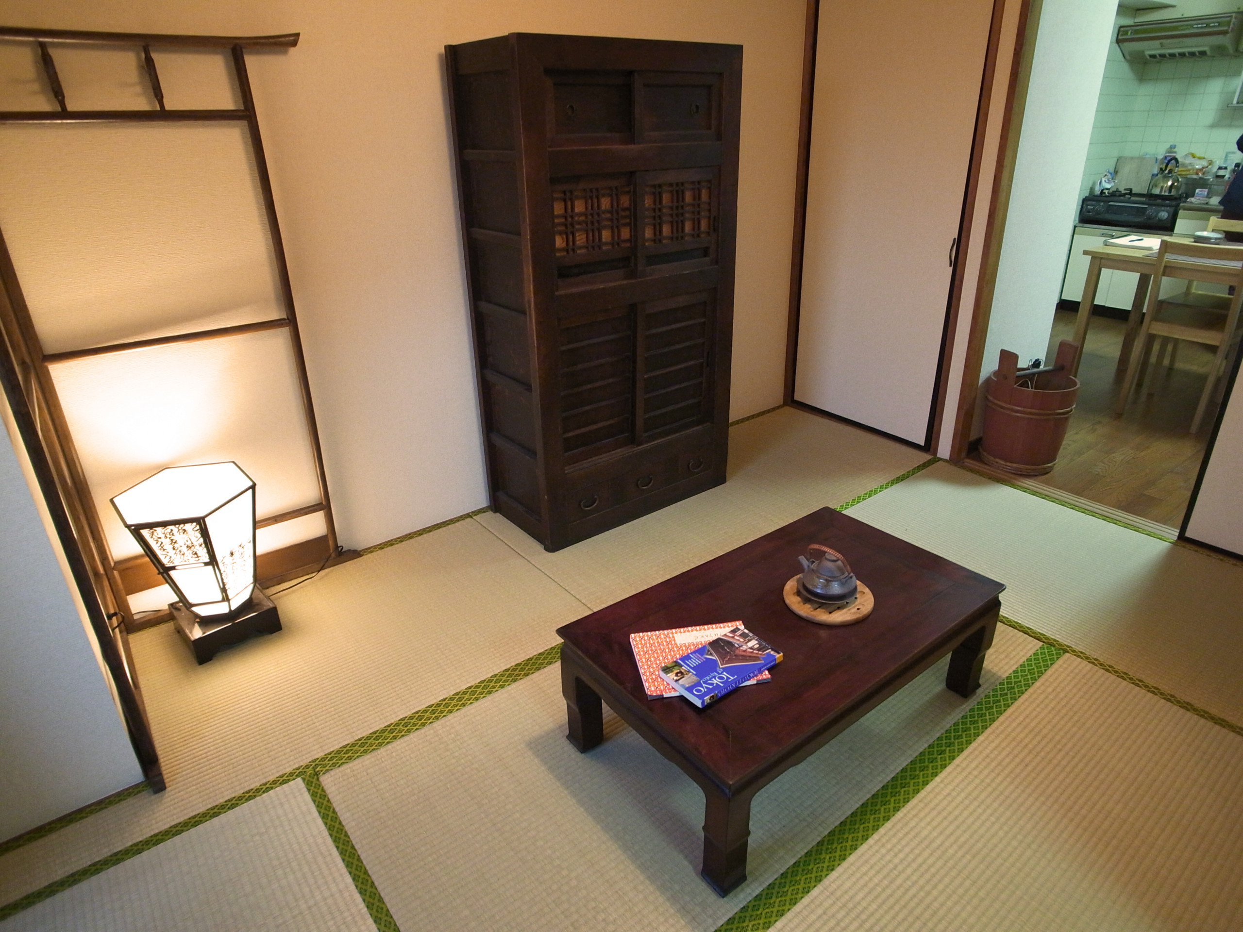 09-salonjap