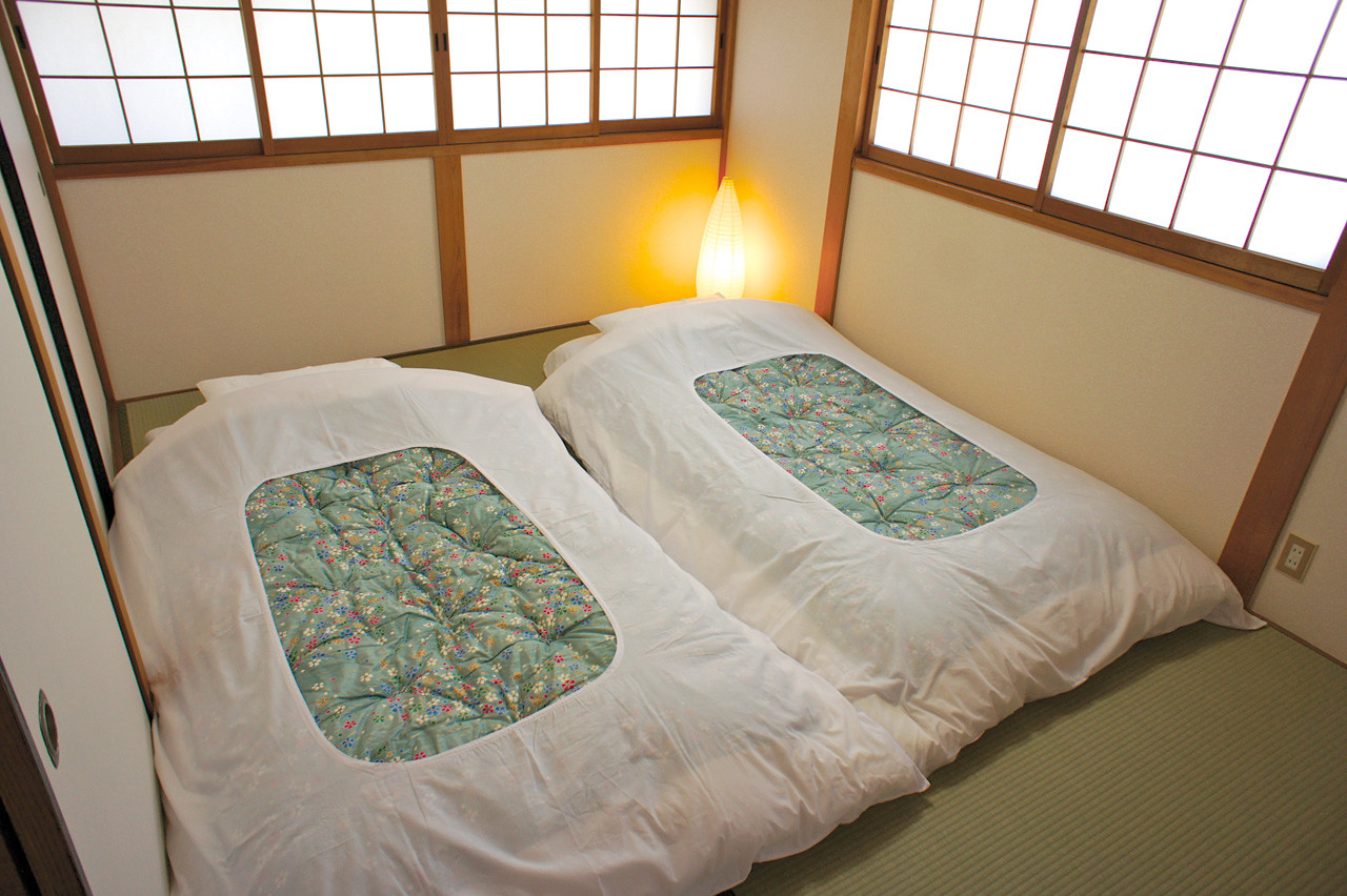 01-futon