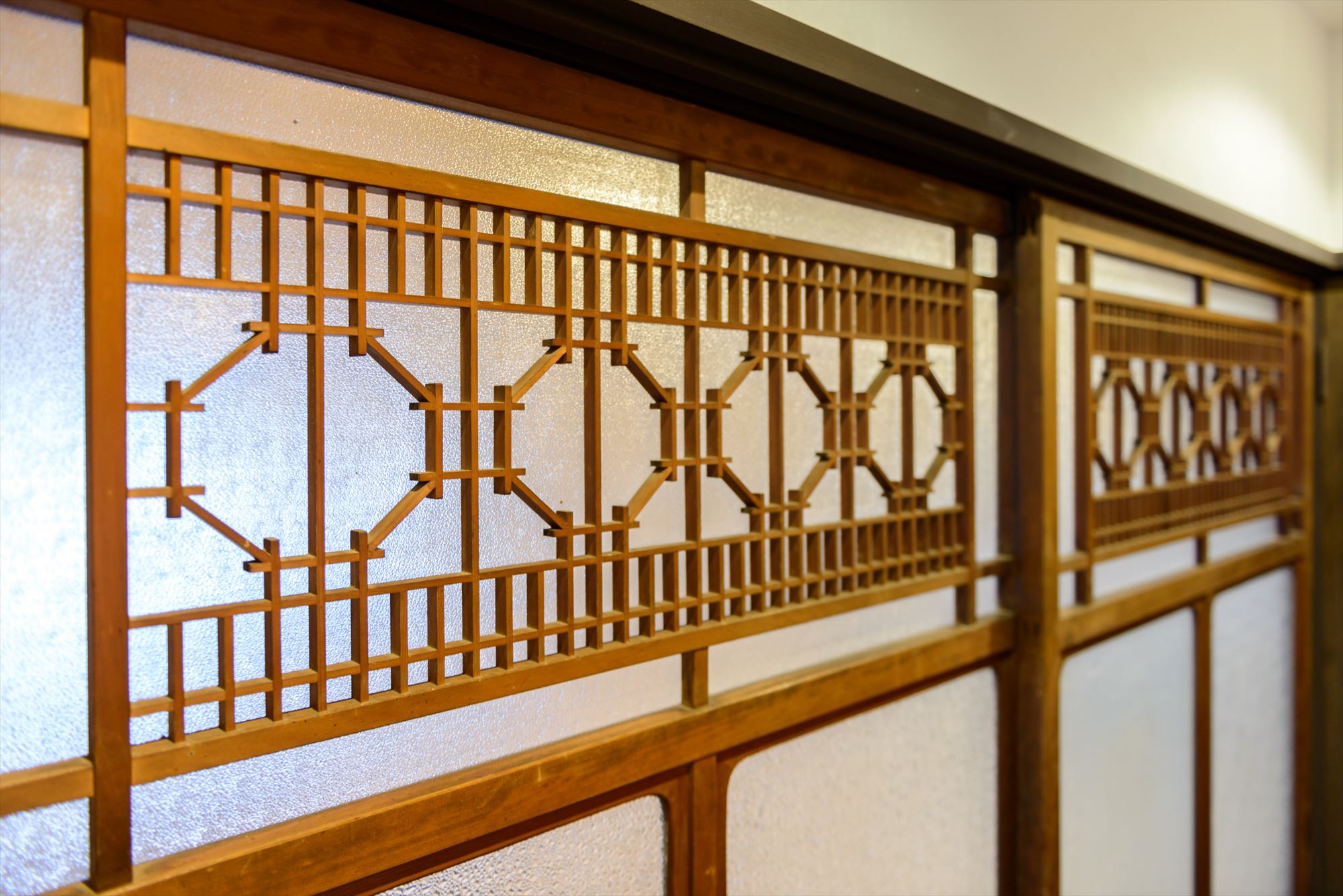 9-Room1-012