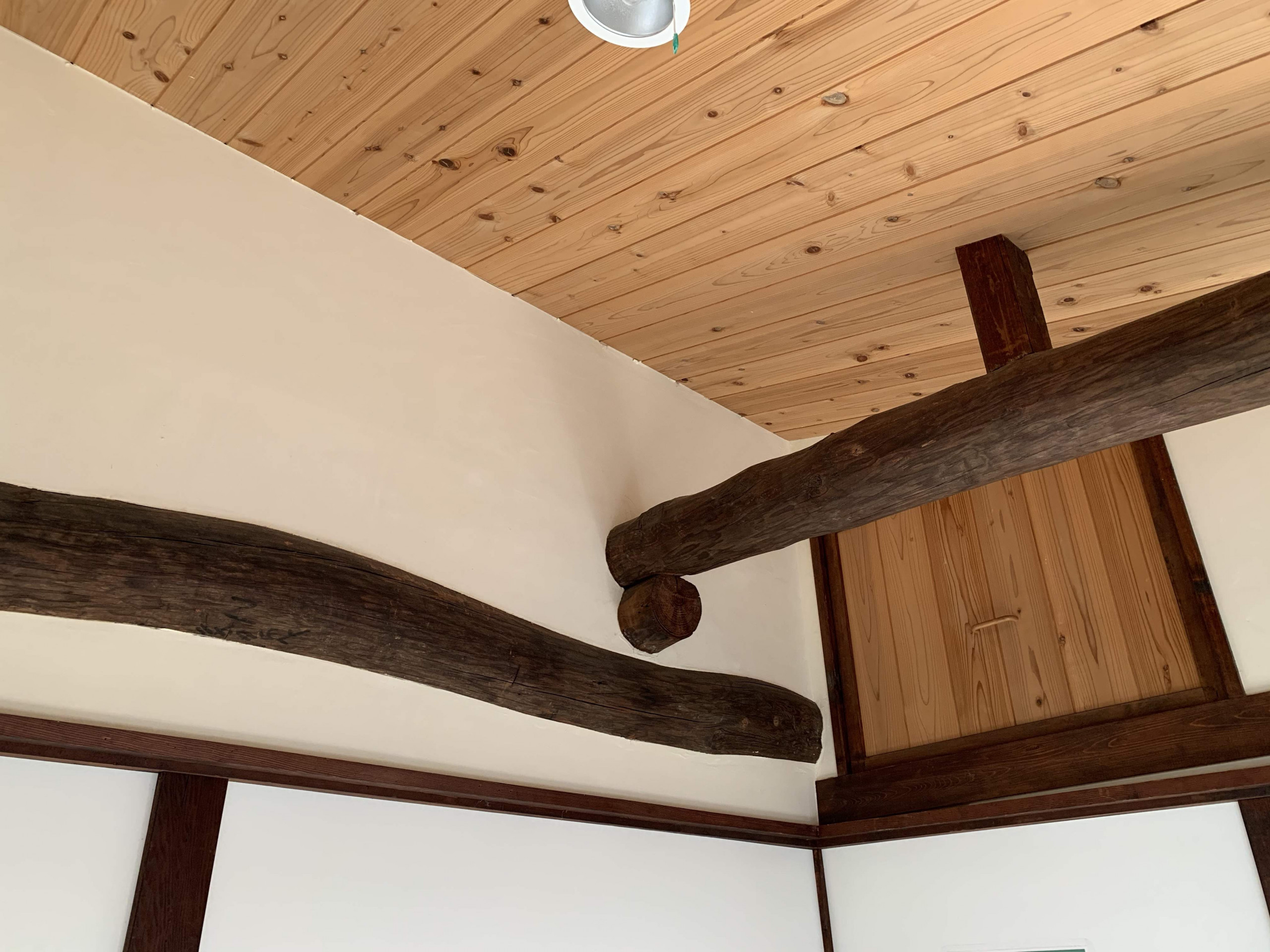 Sitting Room ceiling