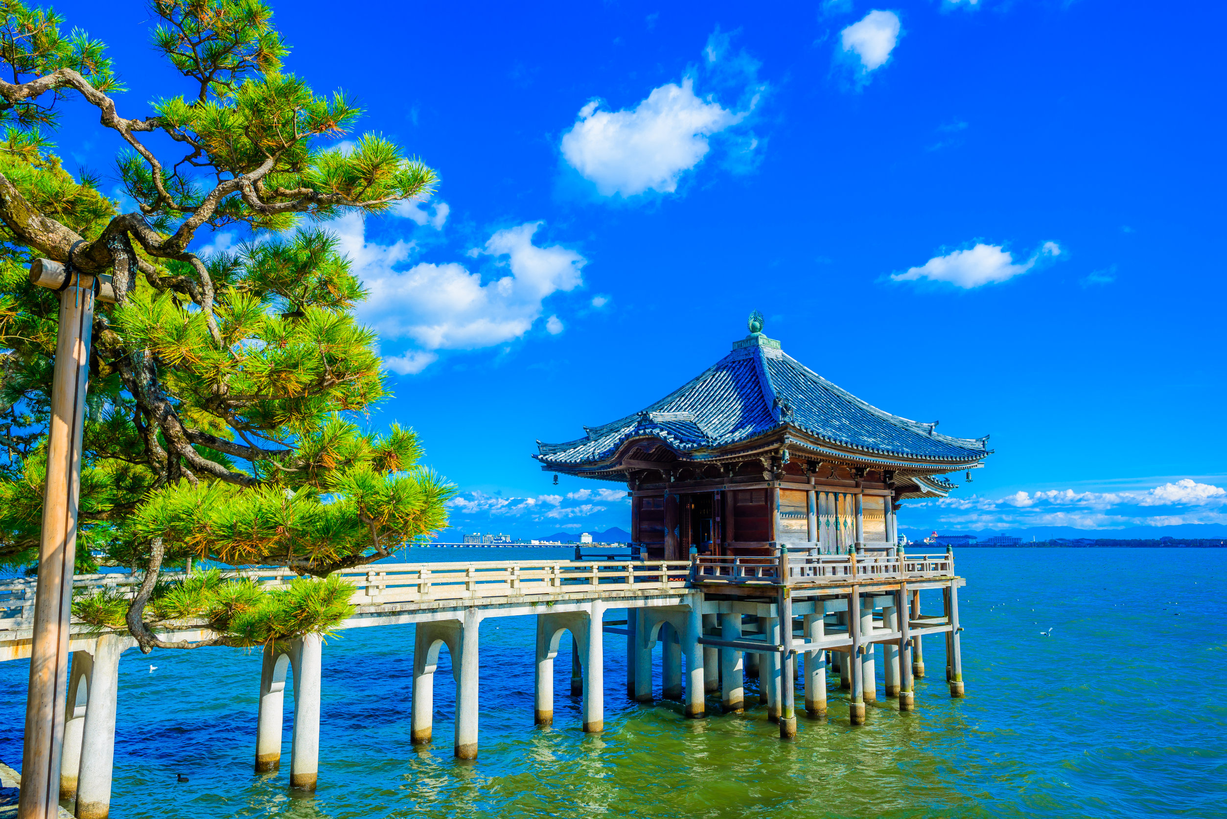 Otsu - Ukimido floating temple