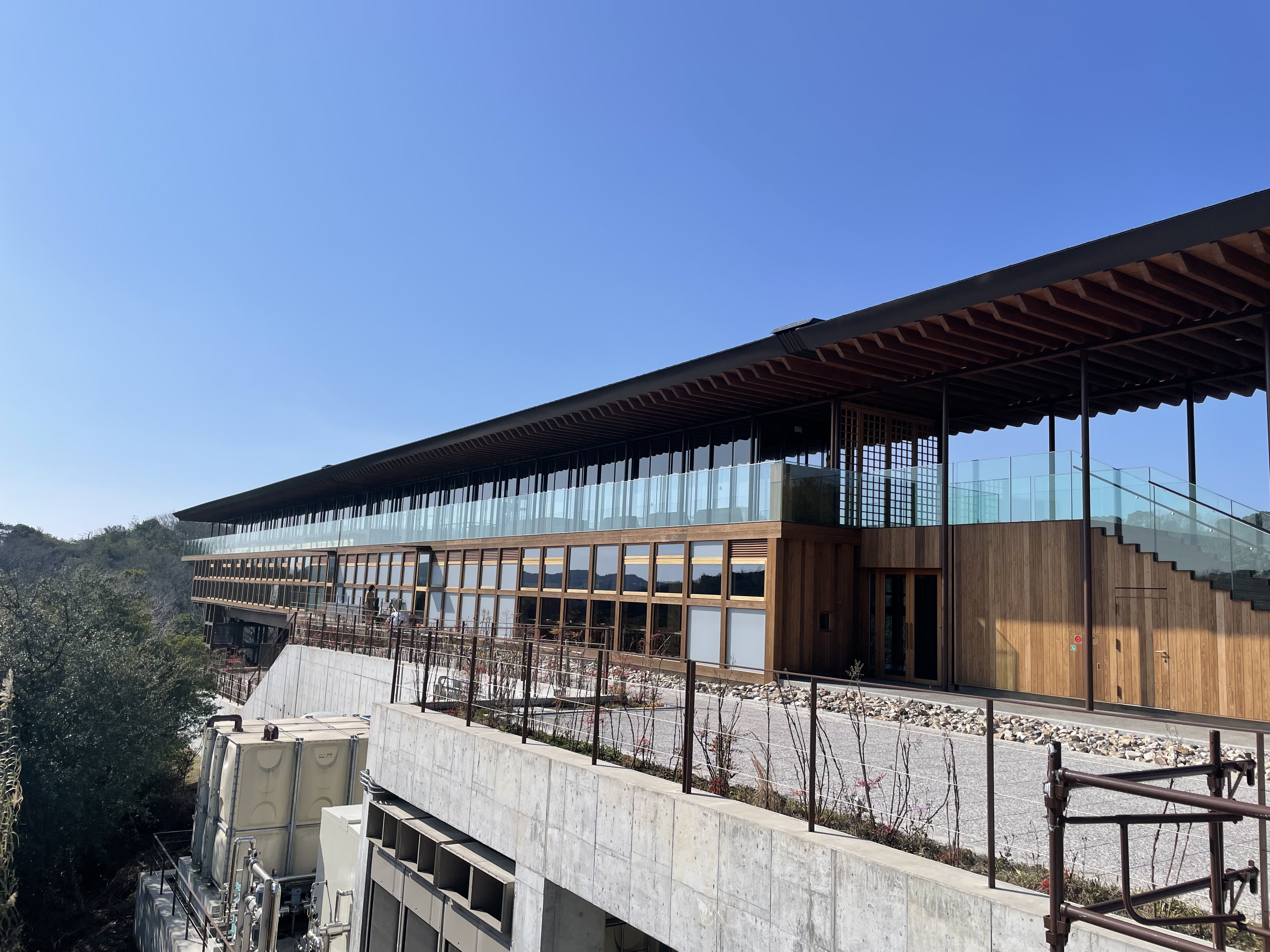 Zenbo Seinei, Zen Wellness Center designed by Shigeru Ban