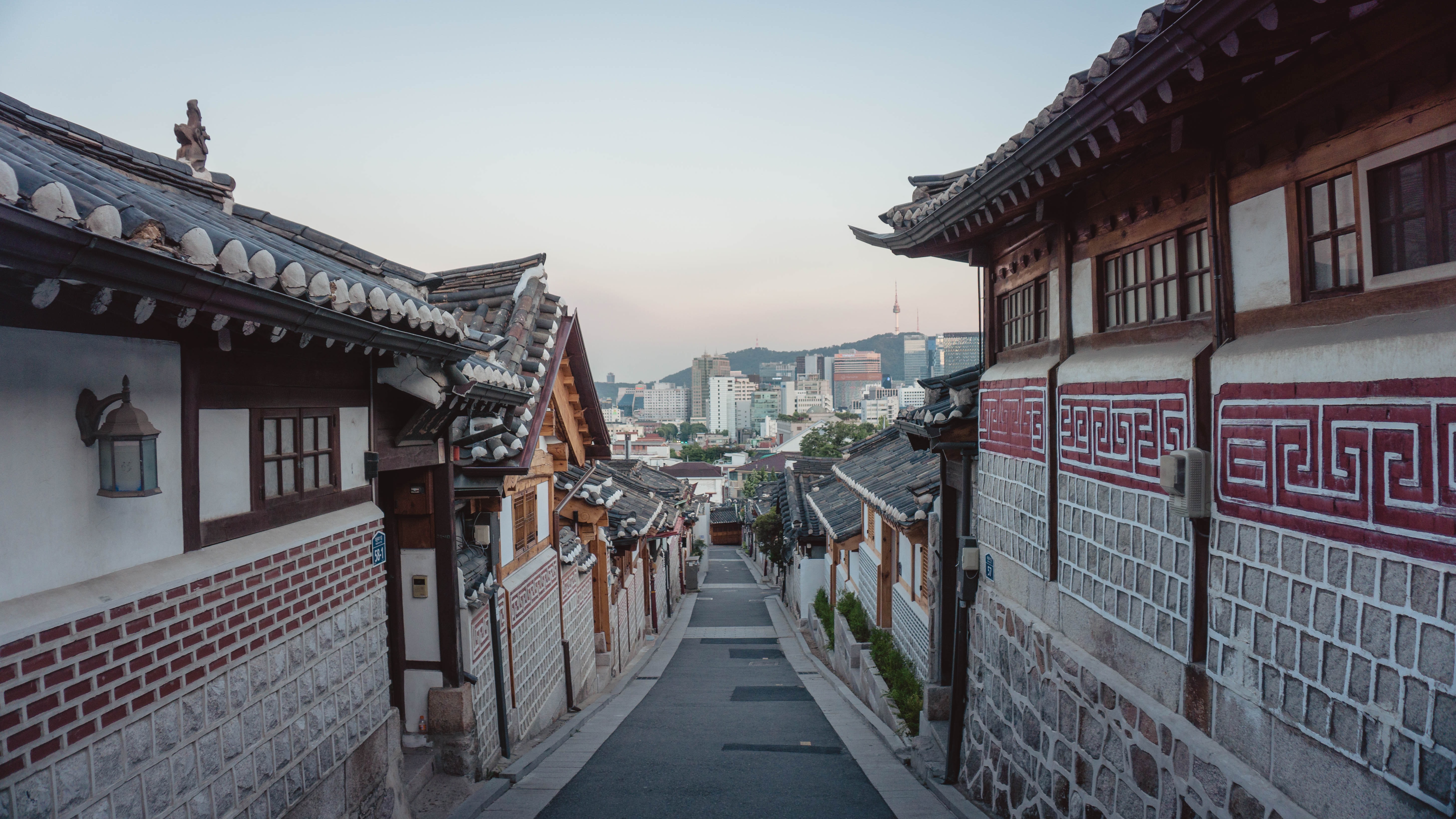 Bukchon Hanok Village, Seoul