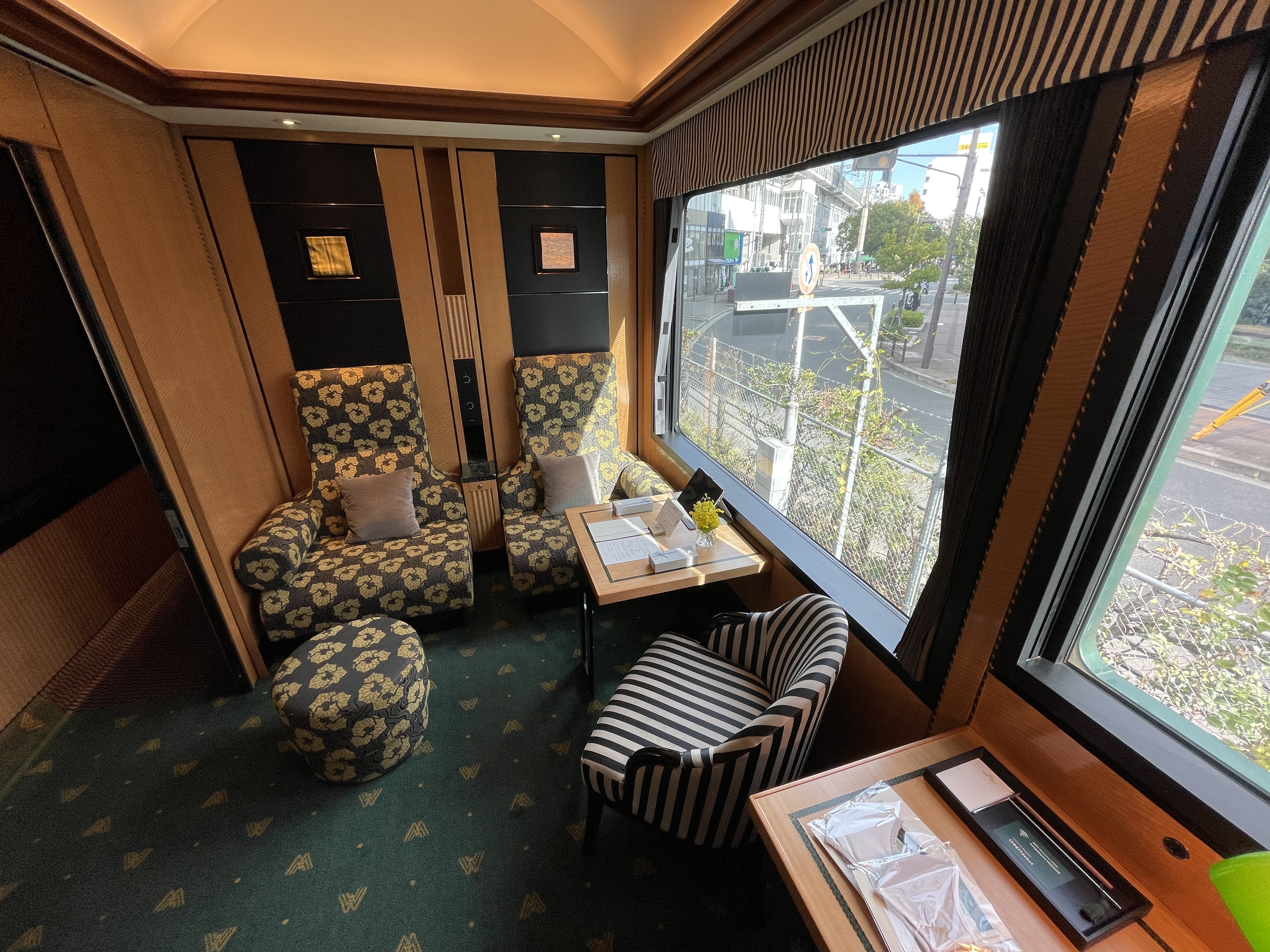 The Twin Room on the Twilight Express Mizukaze train