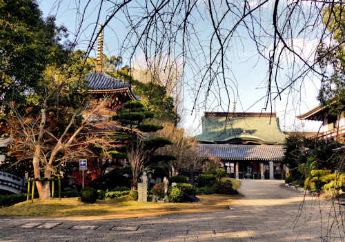 The grounds of Anrakuji Temple, Shikoku.