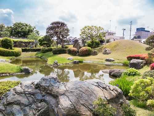 Ashikaga Gakko South Garden pond.
