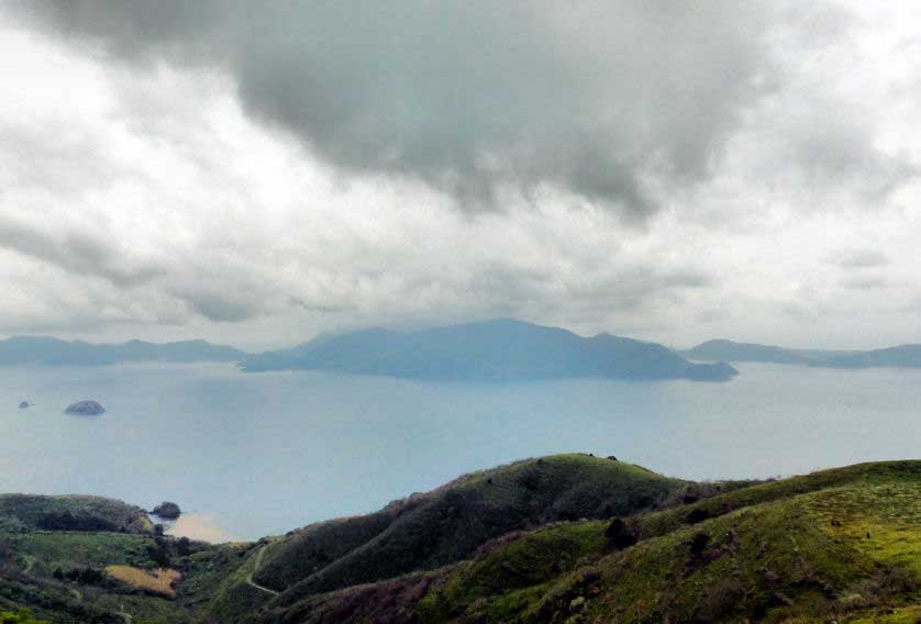 View of the Dozen Caldera from the top of Mt Akahage.