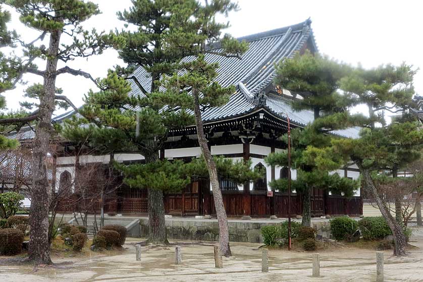 Chionji Temple, Kyoto, Japan.