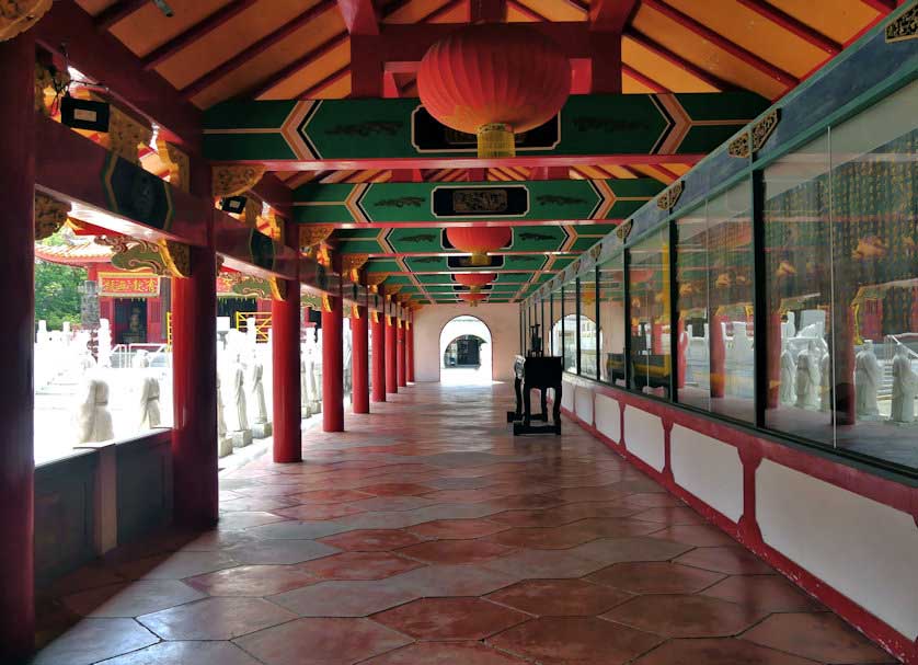 Confucius Shrine, Nagasaki, Kyushu, Japan.