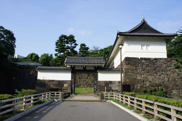 Edo Castle and Moat, Tokyo, Japan.