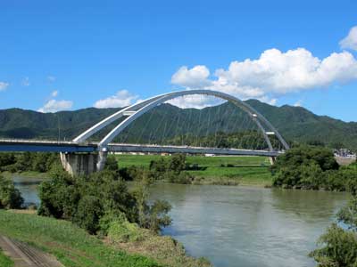 Fukuchiyama Bridge.