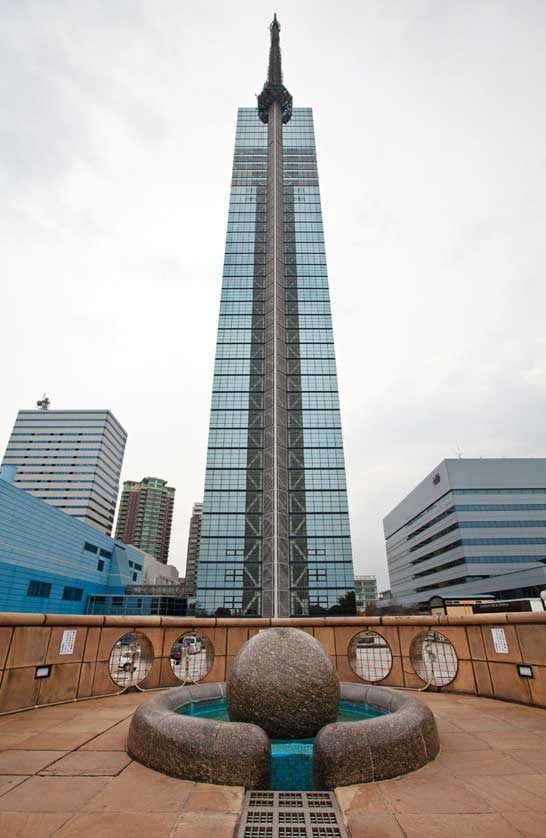 Fukuoka Tower, Kyushu