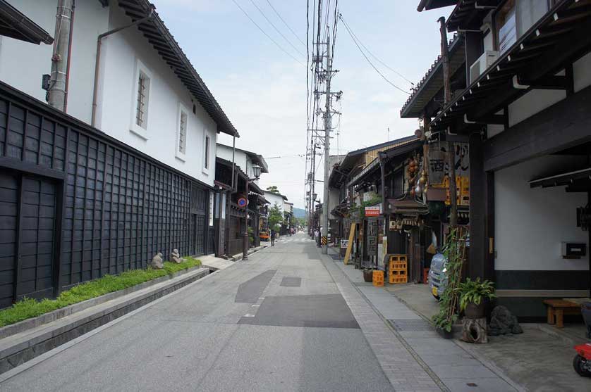 Street scene, Hida-Furukawa, Gifu Prefecture.