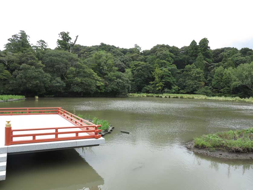 Geku Shrine Grounds, Ise Jingu, Mie Prefecture.