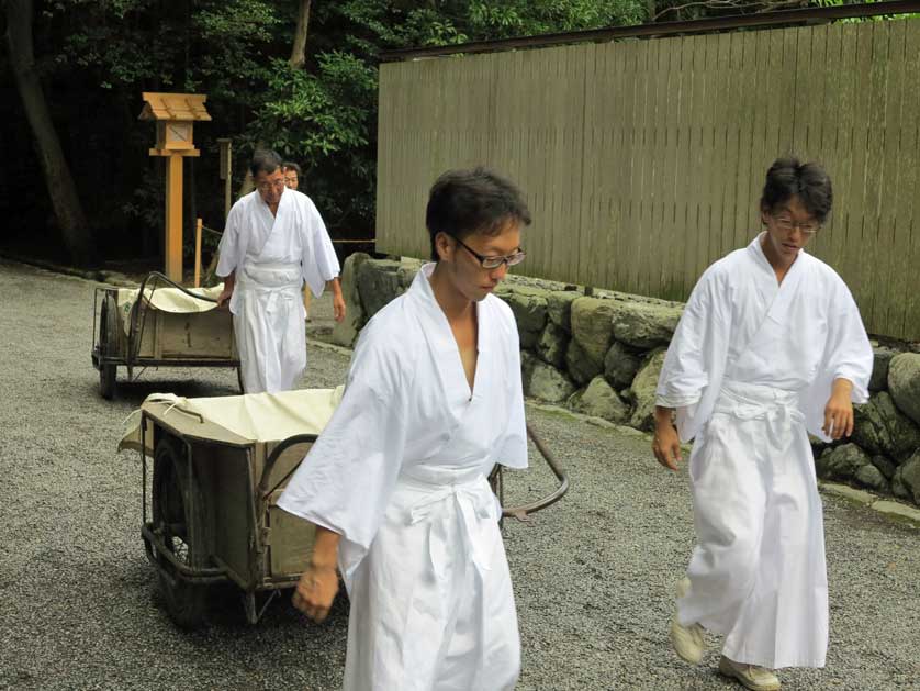 Priests at Geku Shrine, Ise Jingu, Mie Prefecture.
