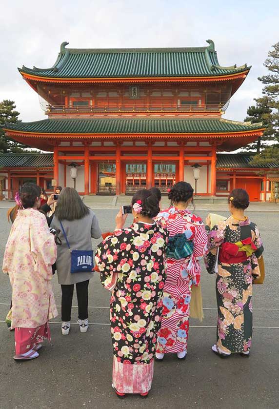 Heian Jingu, Kyoto, Japan.