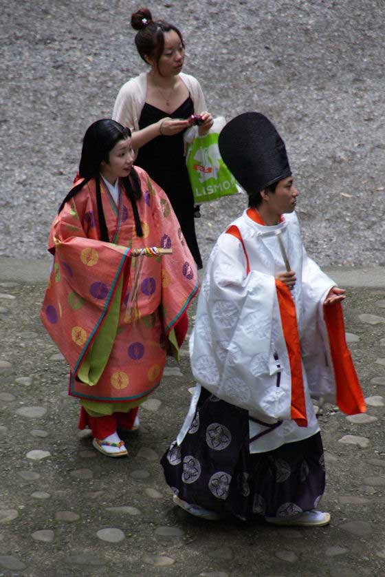 Dressing up in the costume of elite Heian Period Pilgrims is popular at several sites including Hongu Taisha.