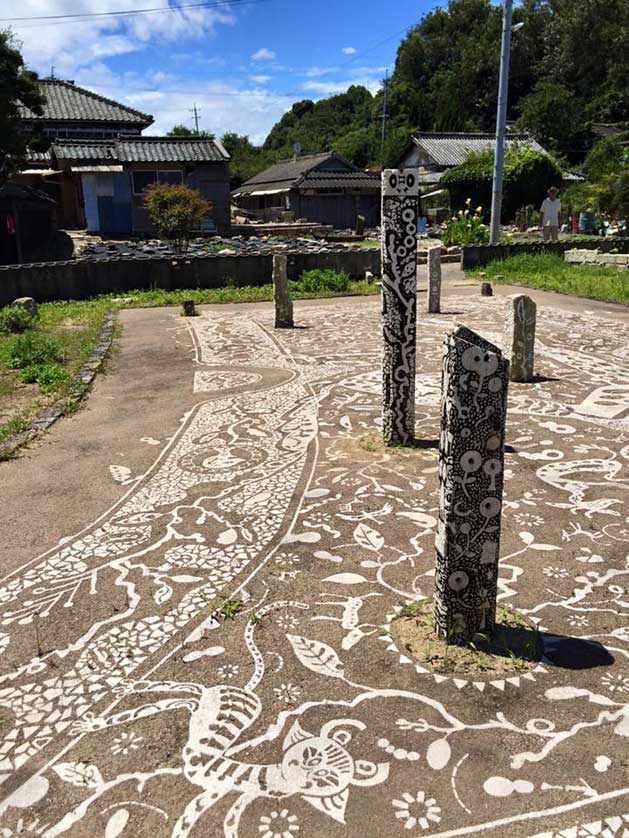 Listen to the Voices of Yesterday Like the Voices of Ancient Times, Inujima, Japan