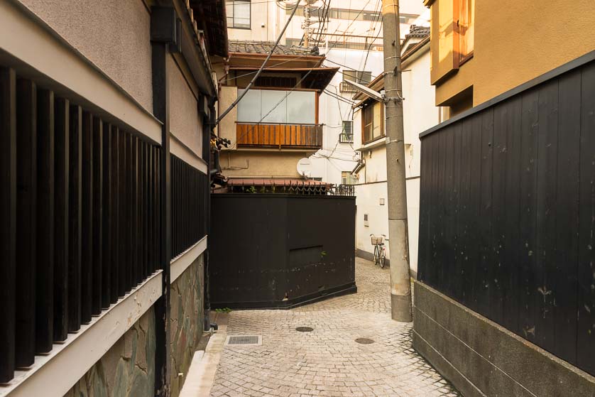 Alley in Kagurazaka, Shinjuku-ku, Tokyo.