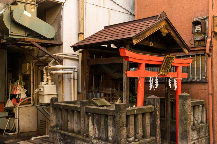 Shinto shrine in a backalley of Kagurazaka, Shinjuku ward, Tokyo.