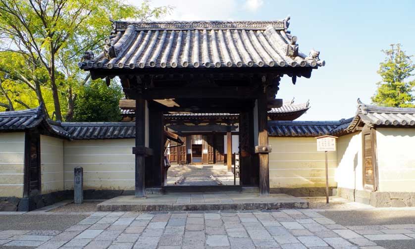 Kaidan-in Temple, Nara.