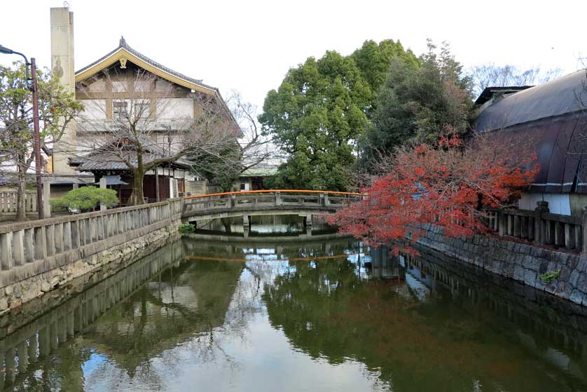 Moat, Kanchi-in Temple, Kyoto.