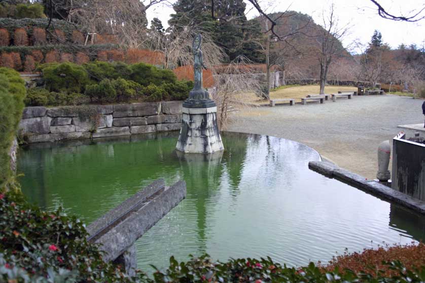 Katsuouji Temple, Osaka, Japan.