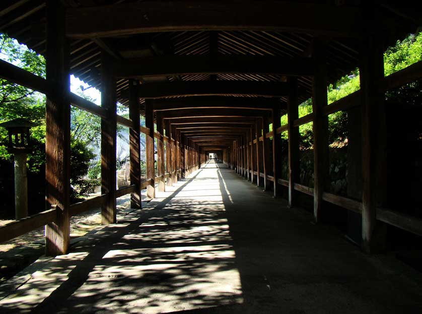 Kibitsu Shrine, Okayama.