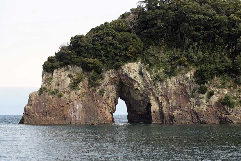 There are around 130 islands located in Katsuura Bay, Wakayama.