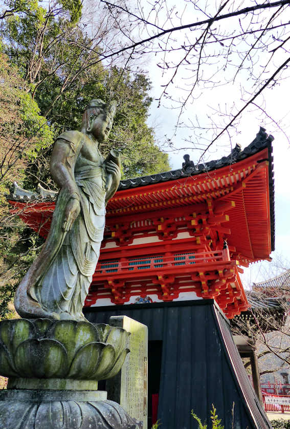 Shoro, bell tower dating from 1588 at Kimiidera Temple.