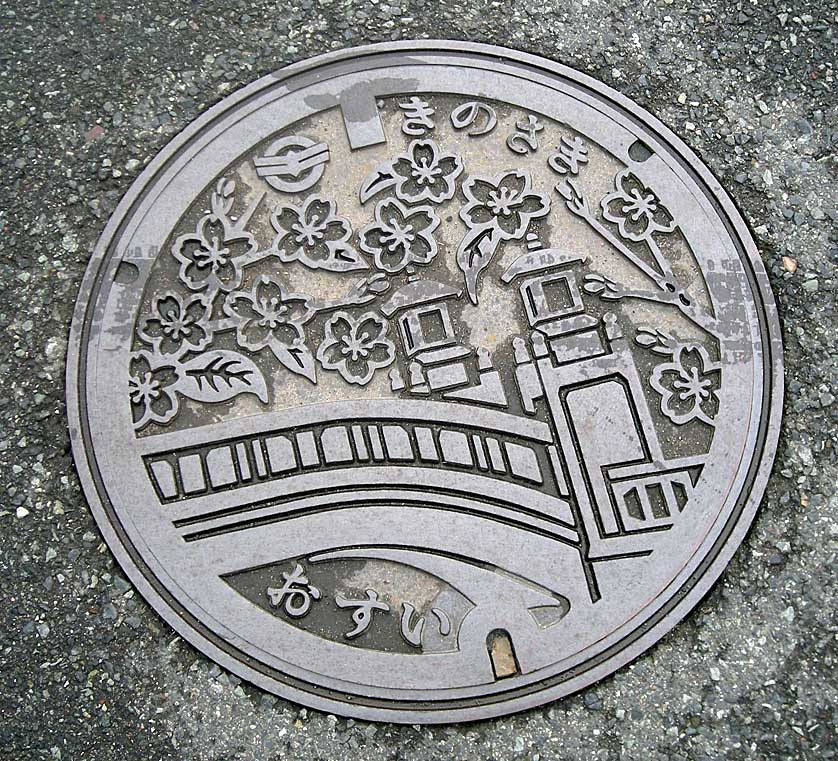 Kinosaki manhole, Japan.