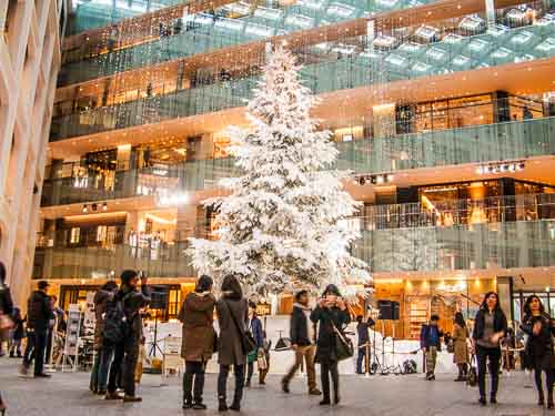 Atrium at Christmas, Kitte Marunouchi, Tokyo.