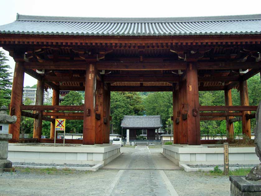 Kai-Zenkoji Temple, Kofu, Japan.