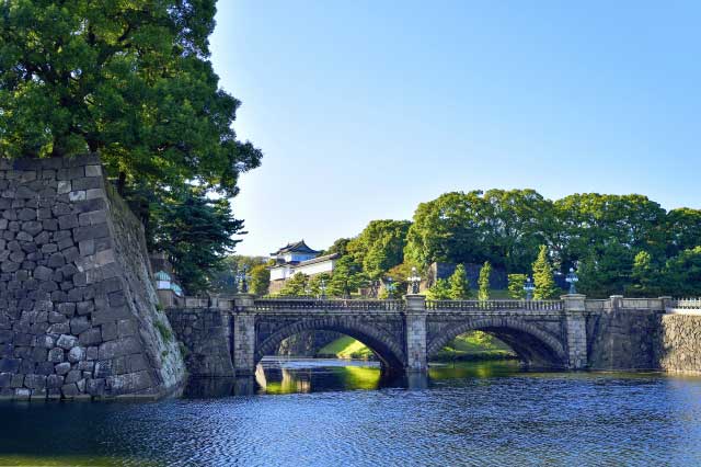 Imperial Palace moat in the Marunouchi district of Tokyo.