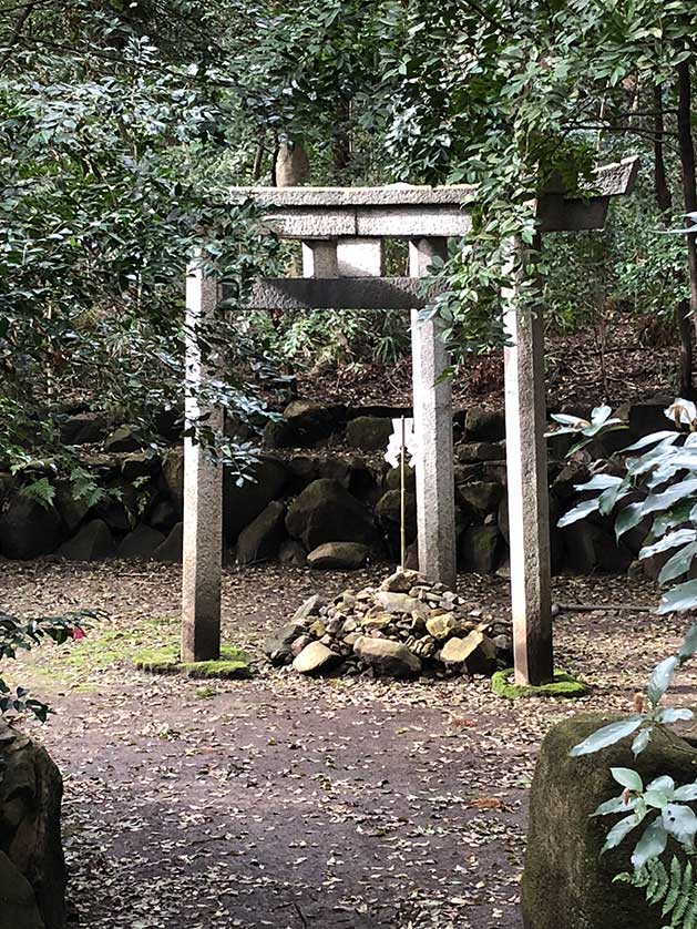 Konoshima Shrine (Kaiko no Yashiro or Silkworm Shrine), Kyoto, Japan.