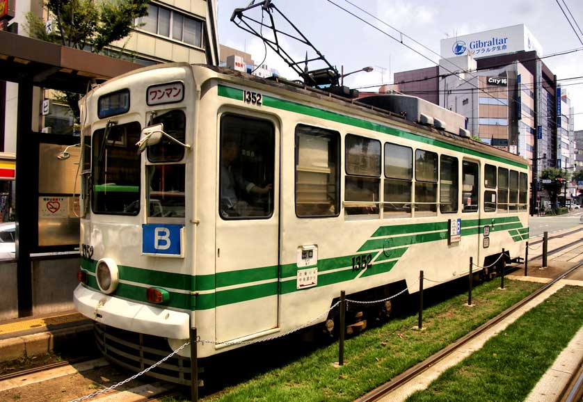 Streetcar in Kumamoto.