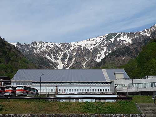 Ogizawa Station.