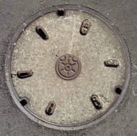 Manhole cover, Minato ward, Tokyo.