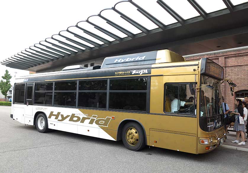 Me~guru Nagoya Sightseeing Route Bus, Nagoya.