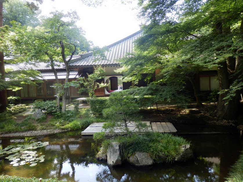 Meigetsuin main building, Kamakura, Kanagawa Prefecture