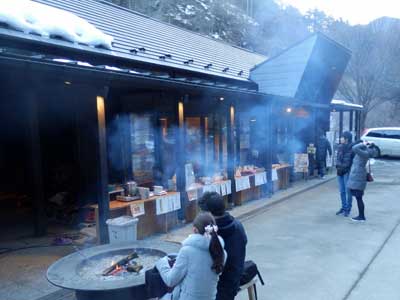 Wood Roof Cafe, Misotsuchi no Tsurara, Saitama Prefecture.